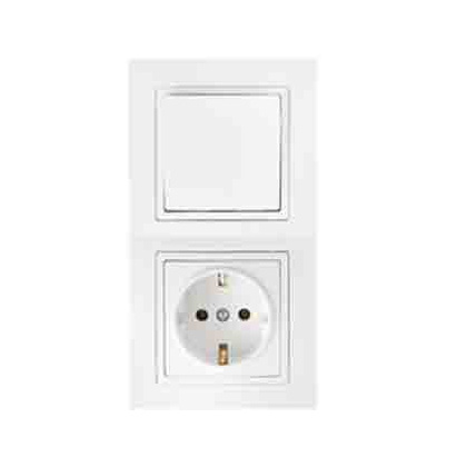 INA бел. Блок электроуст. 1-кл. выкл. + розетка c/з В-РЦ-729, ОККО