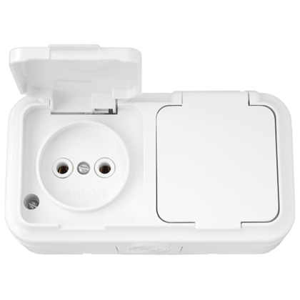 VIKA бел. Блок электроуст. 1-кл.выкл.+2-гн. б/з РА16-302 Р IP54 OKKO