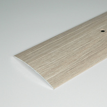 Порог алюм п/к 60мм 0,9 дуб камелия DOMOLETTI