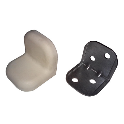 Уголок меб. 28х28*28 с декор. накладкой (4шт) белый